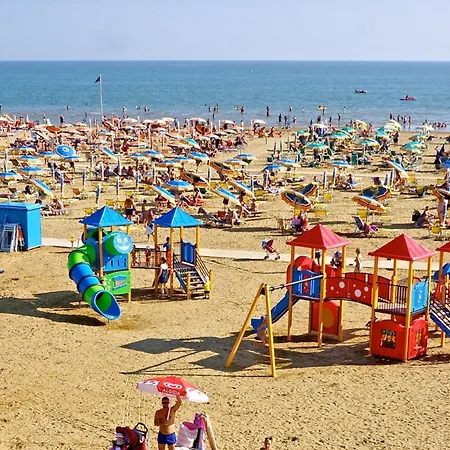 Daire Calm Perfect For Up To 4 Guests Bibione